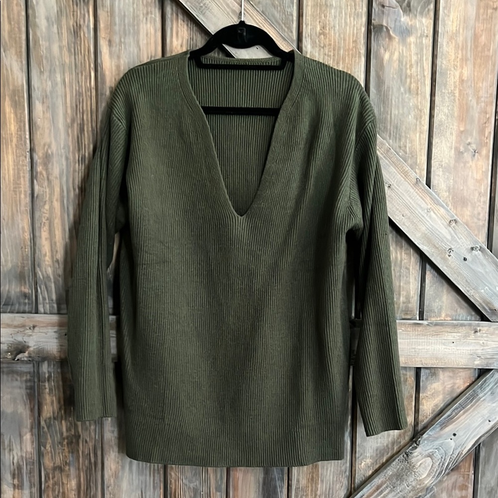 Amazon Green V-Neck Sweater